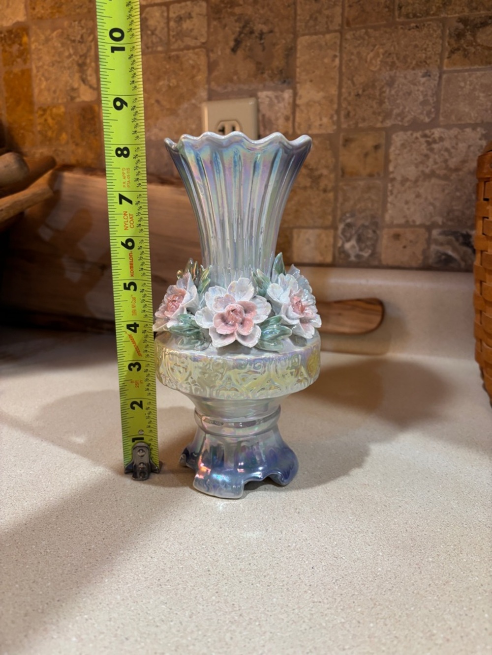 Vintage Lusterwave Vase Made in China - Picture 3 of 4